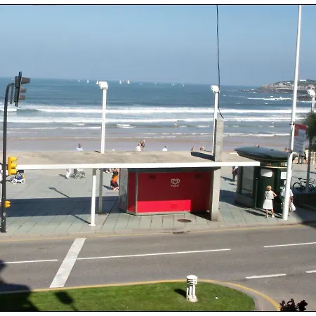 Mirando Al Mar, Sone *